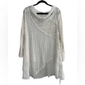 Simply Couture Cream Lace Tunic Top Size Large